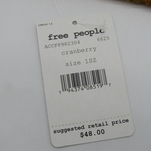 Free People Women's Alpaca My Bags Pom Beanie Cranberry Sz O/S - Picture 5 of 6